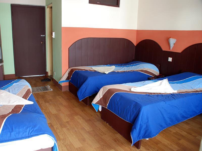 Oyo 166 Kathmandu Tourist Home Esterno foto