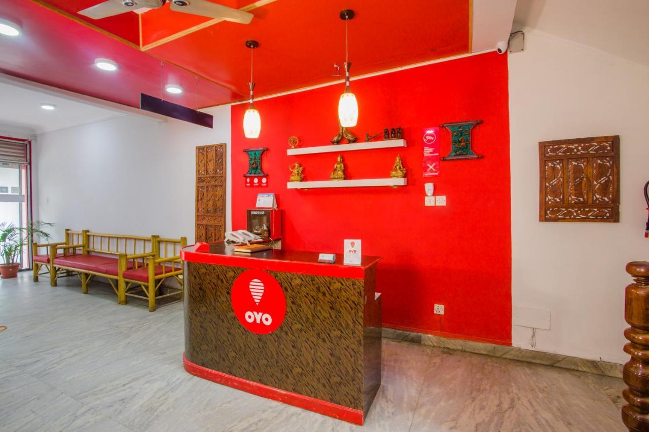 Oyo 166 Kathmandu Tourist Home Esterno foto