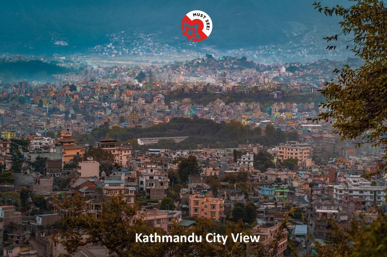 Oyo 166 Kathmandu Tourist Home Esterno foto
